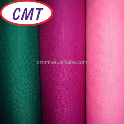 Επικαλυμμένο και αδιάβροχο 600dx600d Polyester Oxford ύφασμα για σακίδιο